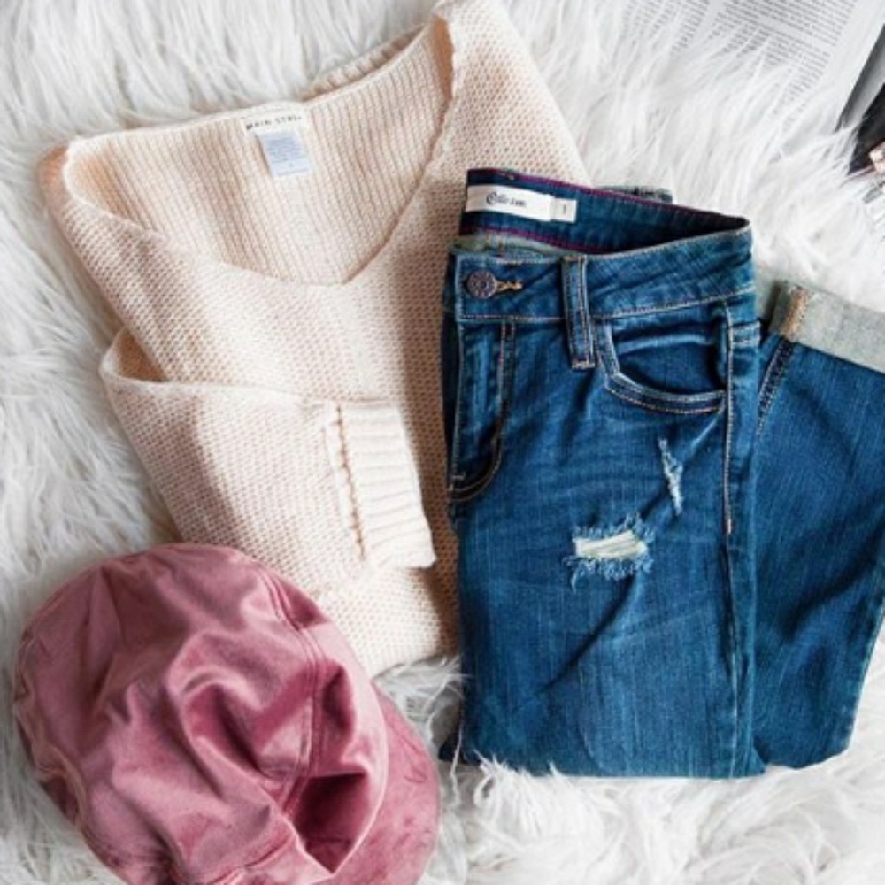 BINNIE Cream Off Shoulder Knit Sweater - Picture 1 of 4